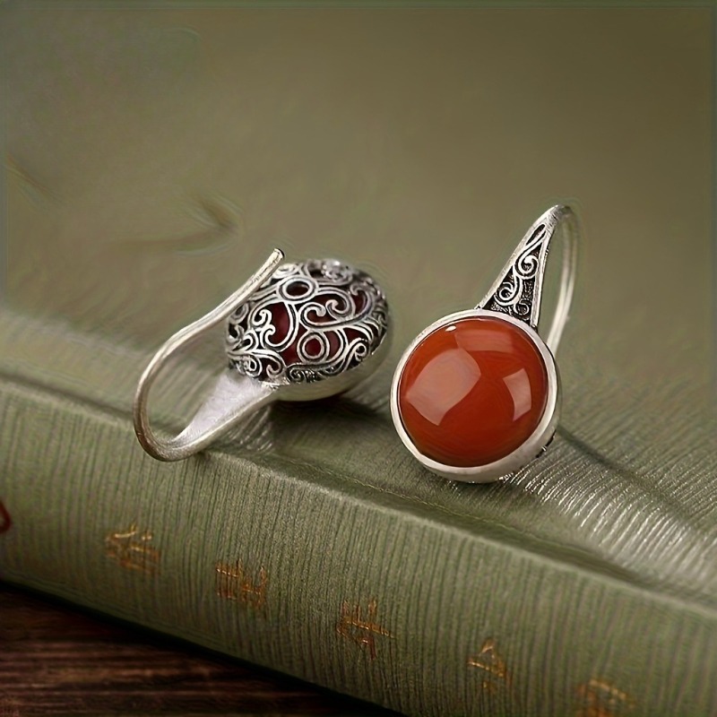 Ethnic Fashion Wear For Women - A Pair of Women's Ethnic Retro