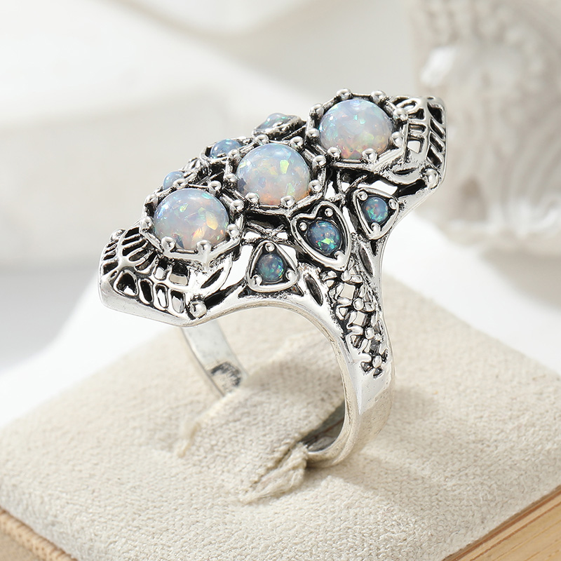 Vintage Inlaid Imitation Opal  - Ethnic Fashion Wear For Women 评论和价格