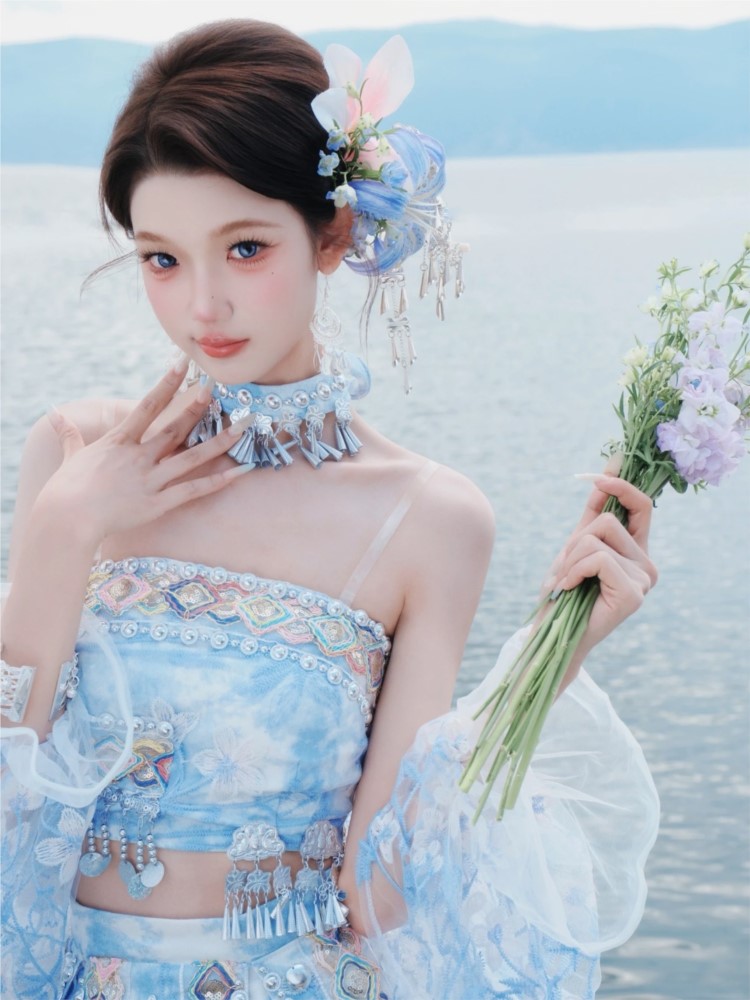 Women's suits with ethnic styl - Ethnic Fashion Shoot 评论和价格