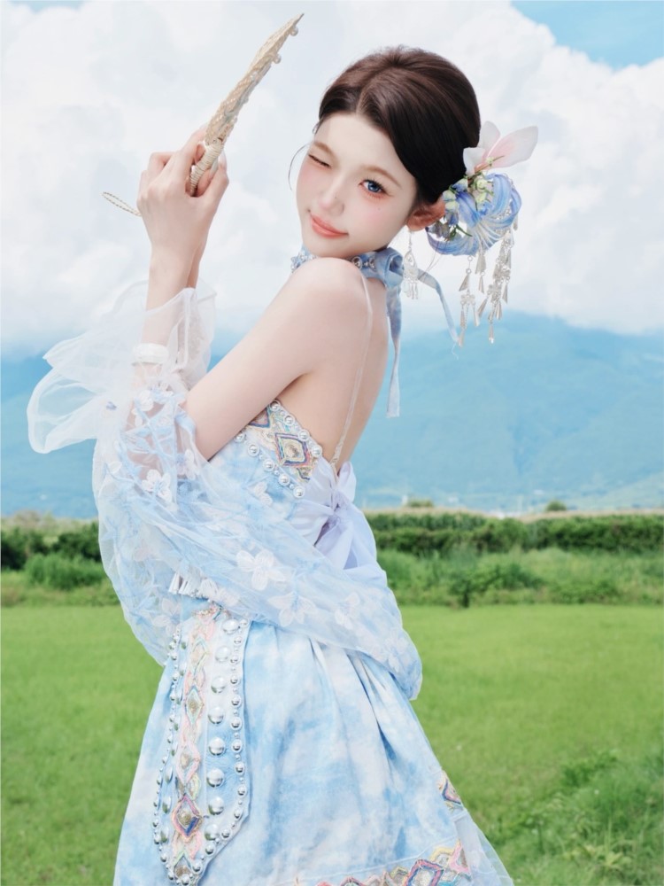Women's suits with ethnic styl - Ethnic Fashion Shoot 评论和价格